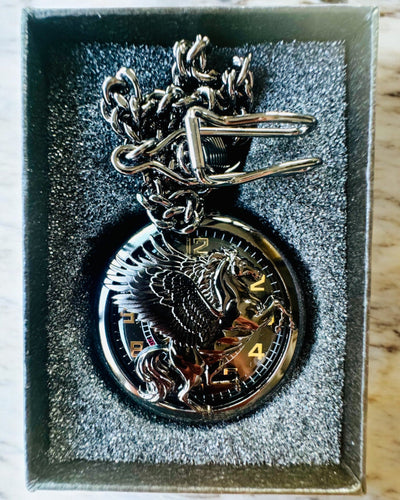 Reloj de Bolsillo "Equus Tempus" - Negro con Motivo de Caballo, posibilidad de personalización con grabado - esfera negra