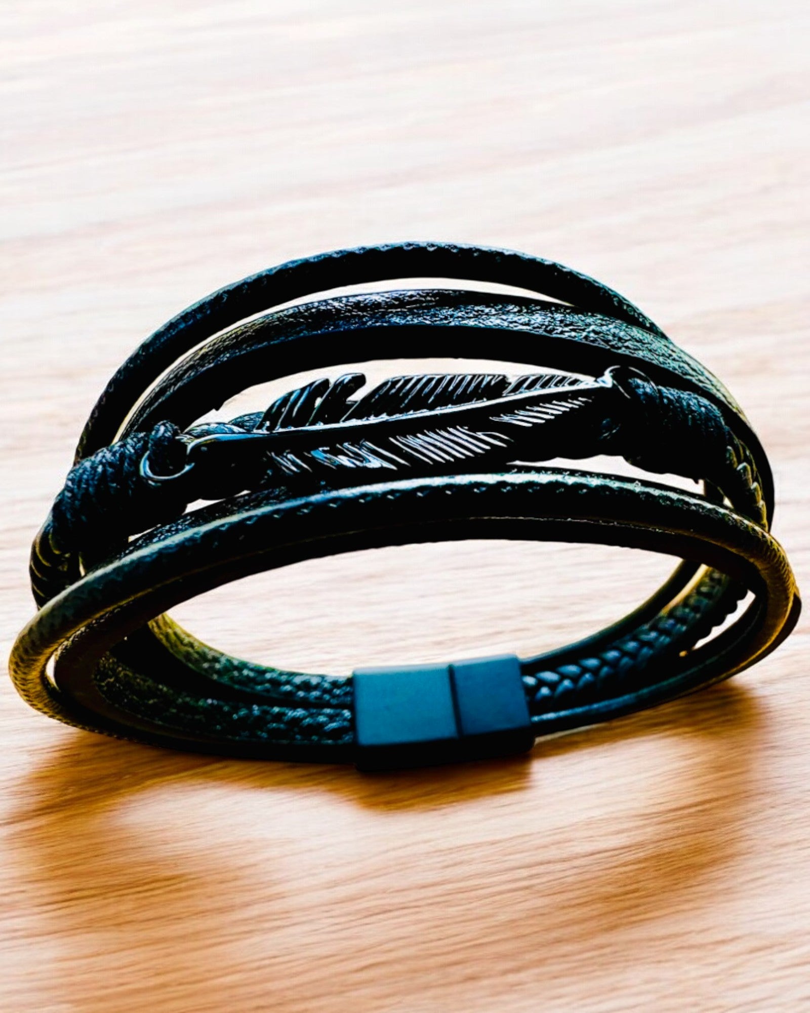 Pulsera "Orzeł" con opción de grabado, 3 variantes de color