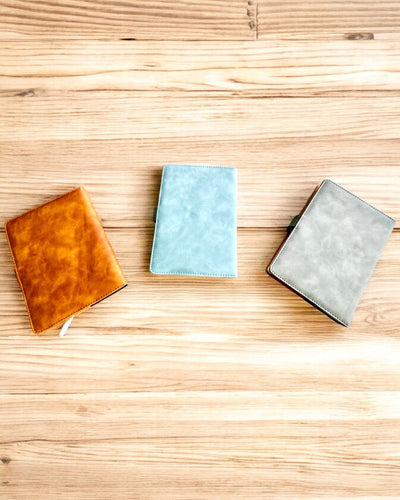 Slepenais piezīmju bloks A5 Vintage ar kodu slēdzeni - Izvēlies savu stilu, personalizācija ar gravējumu dāvanai