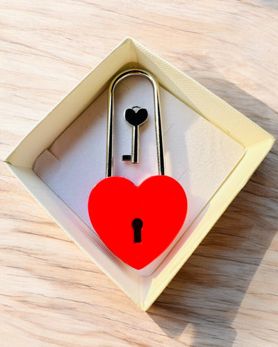 Lacăte Magice ale Iubirii cu Opțiune de Gravare pentru cadou, 5 variante de culori disponibile