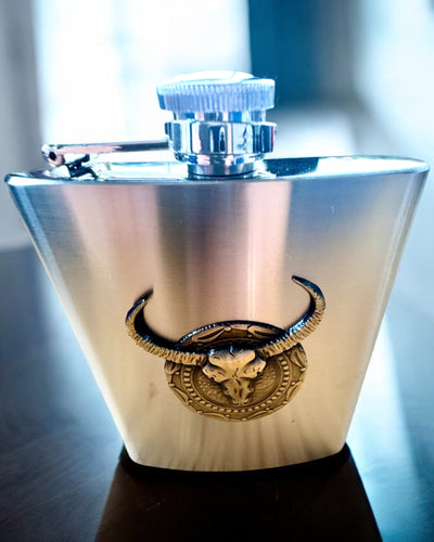 Bizon Flask – Stilīga Pudele ar Bizona Motīvu - iespēja personalizēt ar gravējumu kā dāvanu