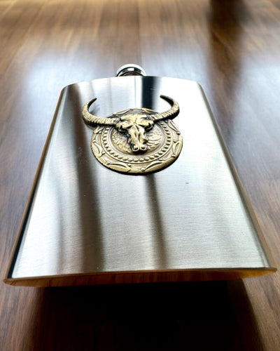 Bizon Flask – Stilīga Pudele ar Bizona Motīvu - iespēja personalizēt ar gravējumu kā dāvanu