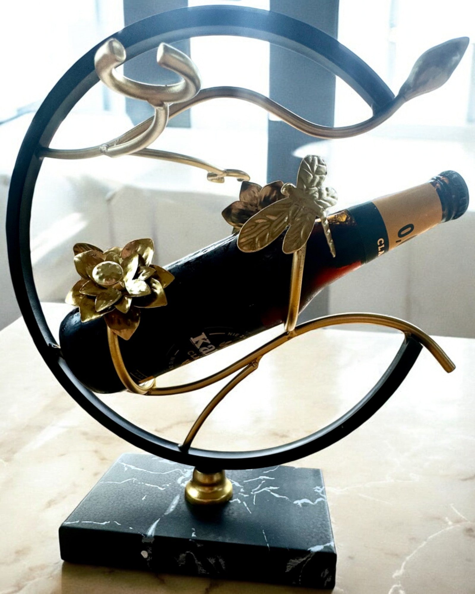 Suporte "Elegancki Owad" - para garrafa de vinho e copos, altura 33 cm, possibilidade de personalização com gravação para presente
