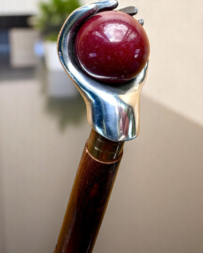 Walking Cane "Royal Hand" – hand-carved from Indian mango wood, customizable with engraving