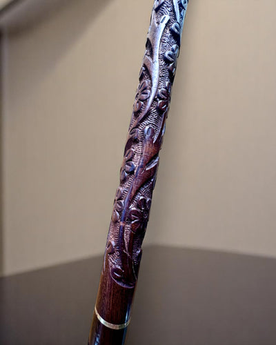 Walking Cane "Royal Hand" – hand-carved from Indian mango wood, customizable with engraving