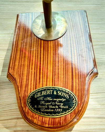 Craft magnifying glass "Royal Magnifier" with stand and adjustable holder - customizable with engraving for a gift