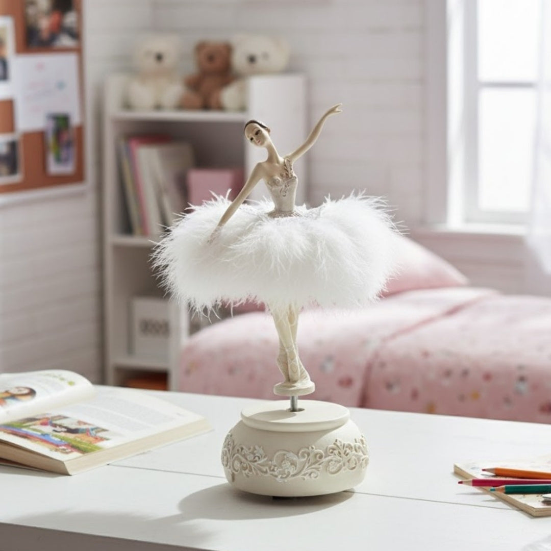 Snow Queen Ballerina Music Box, Moving, 23,5 cm – MP-19009