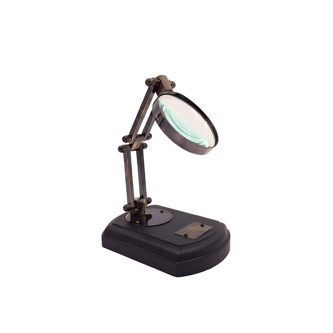 Magnifying glass on a wooden base - MG4ZS