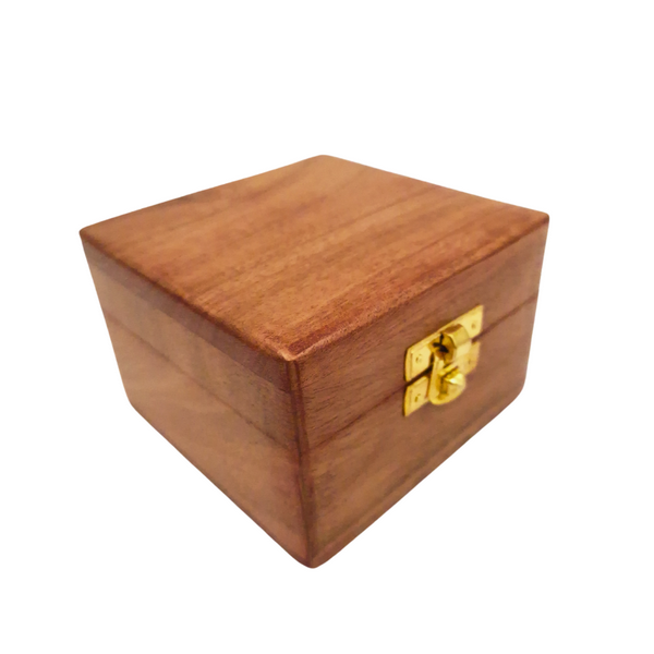 Wooden Box 6 x 6 x 4 cm - DNU-017
