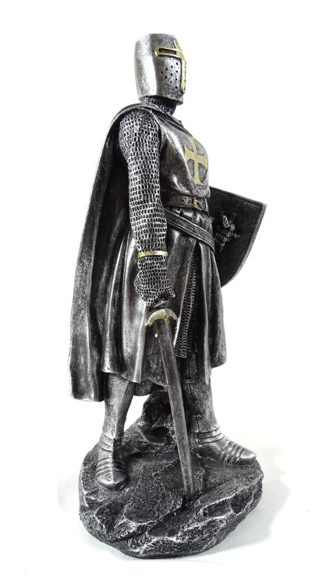 Figura de caballero cruzado de 30 cm con grabado
