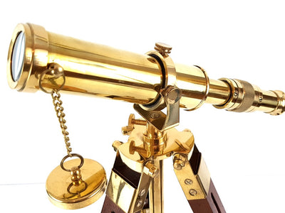 Brass telescope on tripod T05