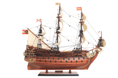 Modelo exclusivo de velero del barco San Felipe - SF4, con posibilidad de personalización mediante grabado