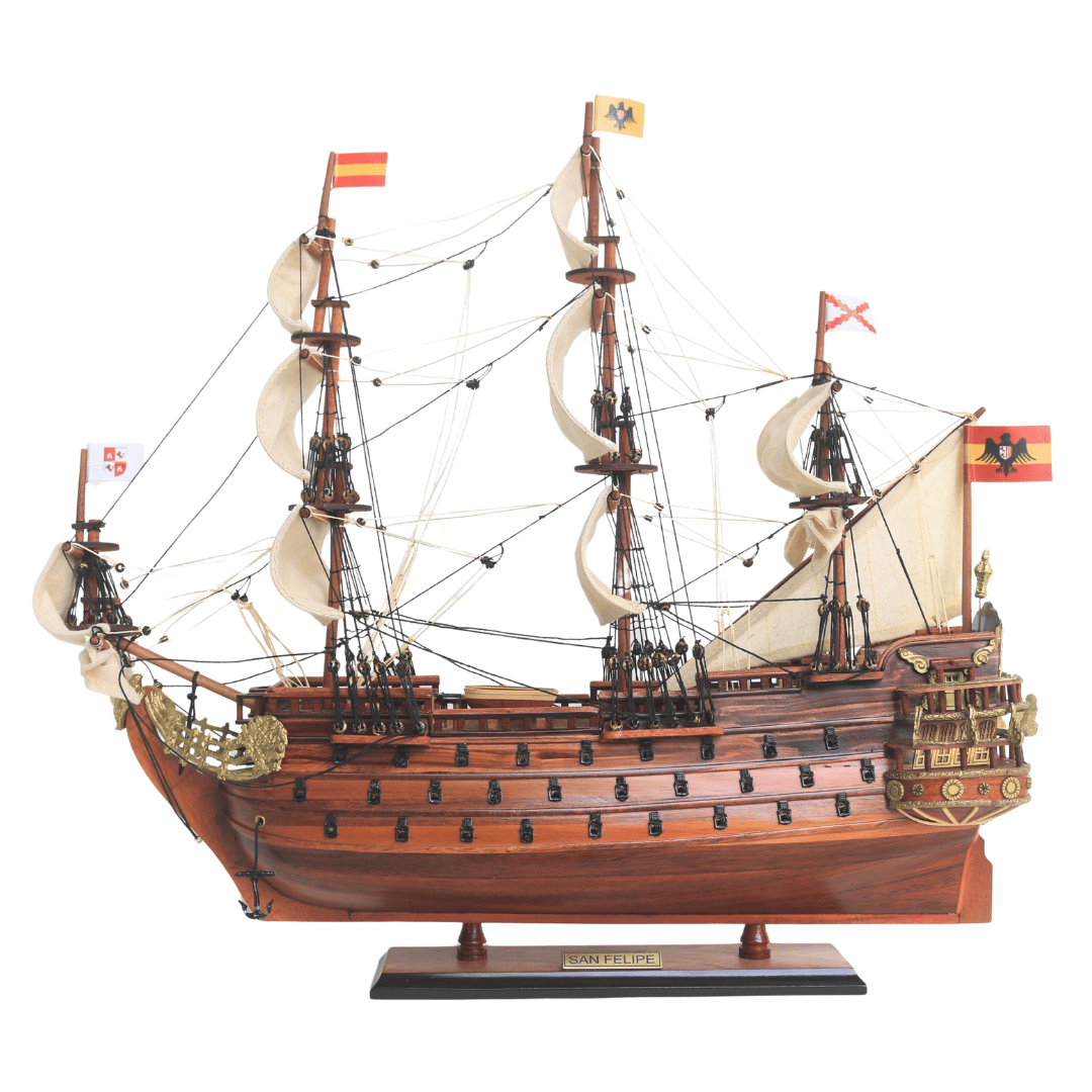 Modelo exclusivo de velero del barco San Felipe - SF4, con posibilidad de personalización mediante grabado