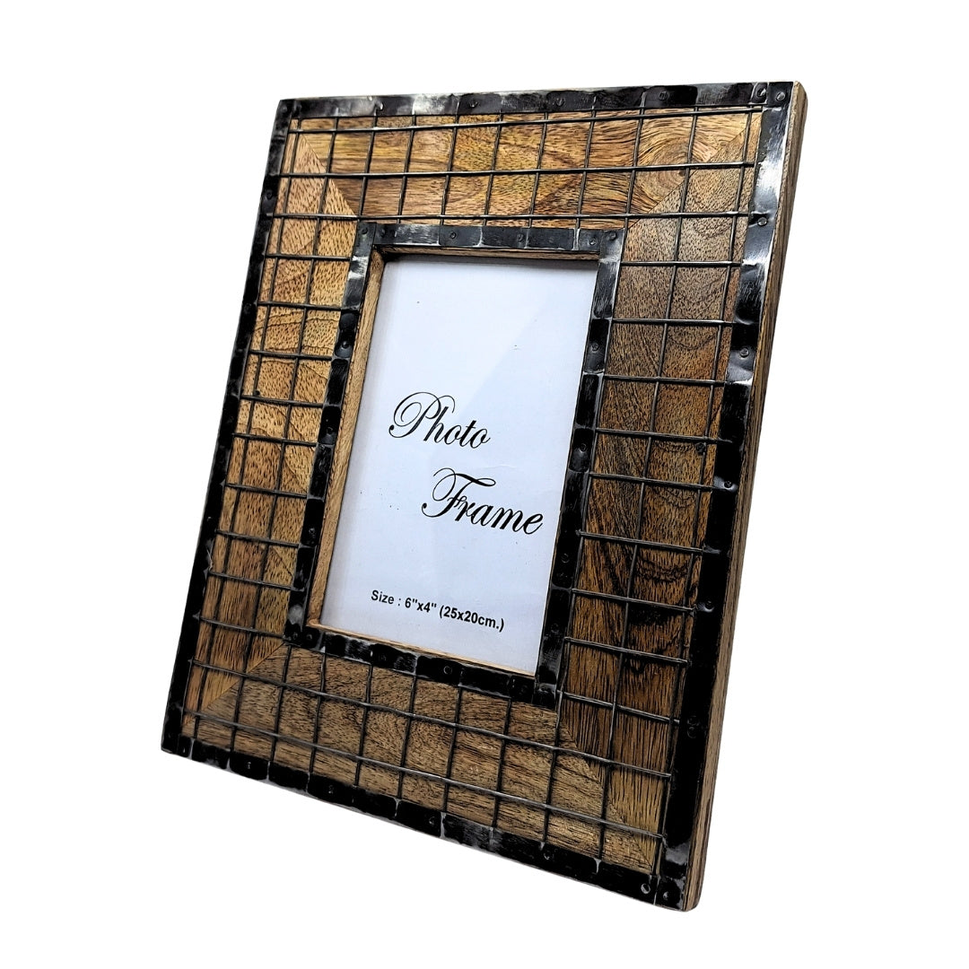 Wooden Photo Frame - A-1638 - photo size: 10 x 15 cm
