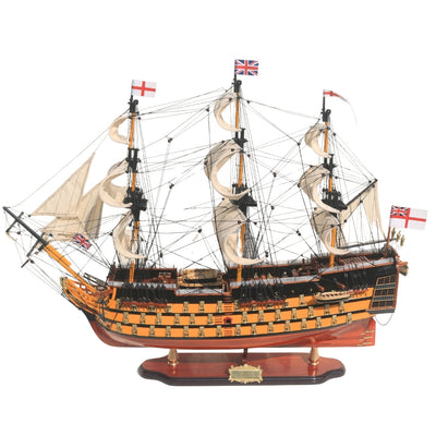 Sestavený model plachetnice HMS Victory 80cm s možností personalizace gravírováním - exkluzivní dekorace jako dárek, ručně vyrobená z exotického dřeva, vysoká kvalita a pečlivé zpracování detailů