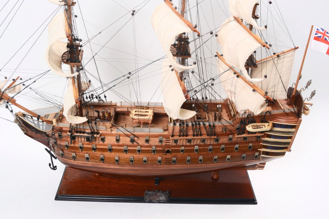 Exclusive model of the HMS Victory sailing ship VIC80R
