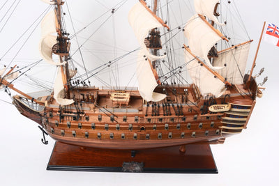 Exclusive model of the HMS Victory sailing ship VIC80R