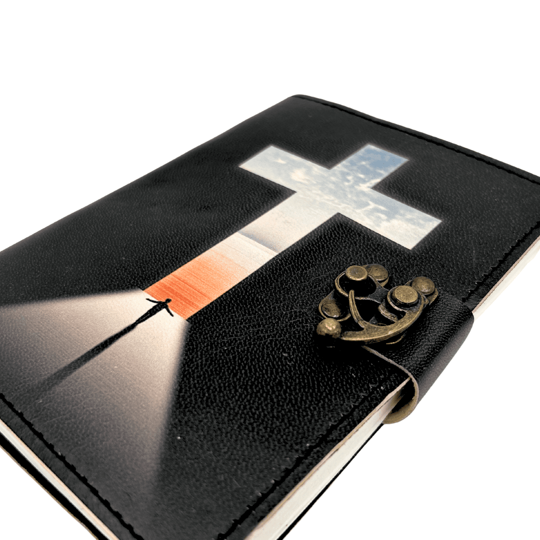 Carnet din piele, cruce religioasă - 200 pagini - AH15