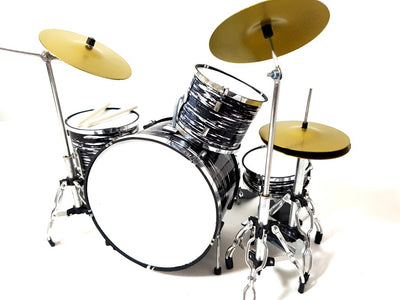 Black-and-white mini drum set MDR-0015 - scale 1:5