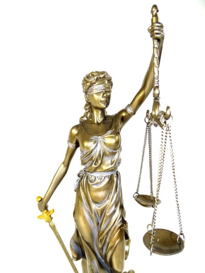 Figurină Temida 35 cm - cadou pentru avocat sau judecător - MC-90037