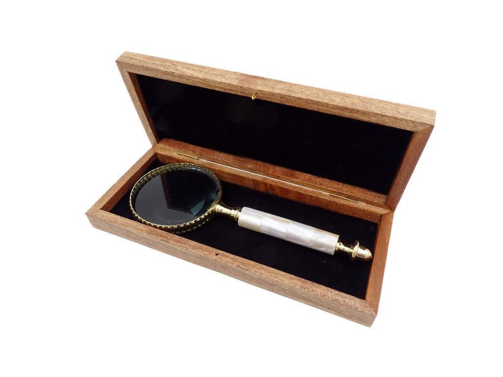 Reading Magnifying Glass NC2684