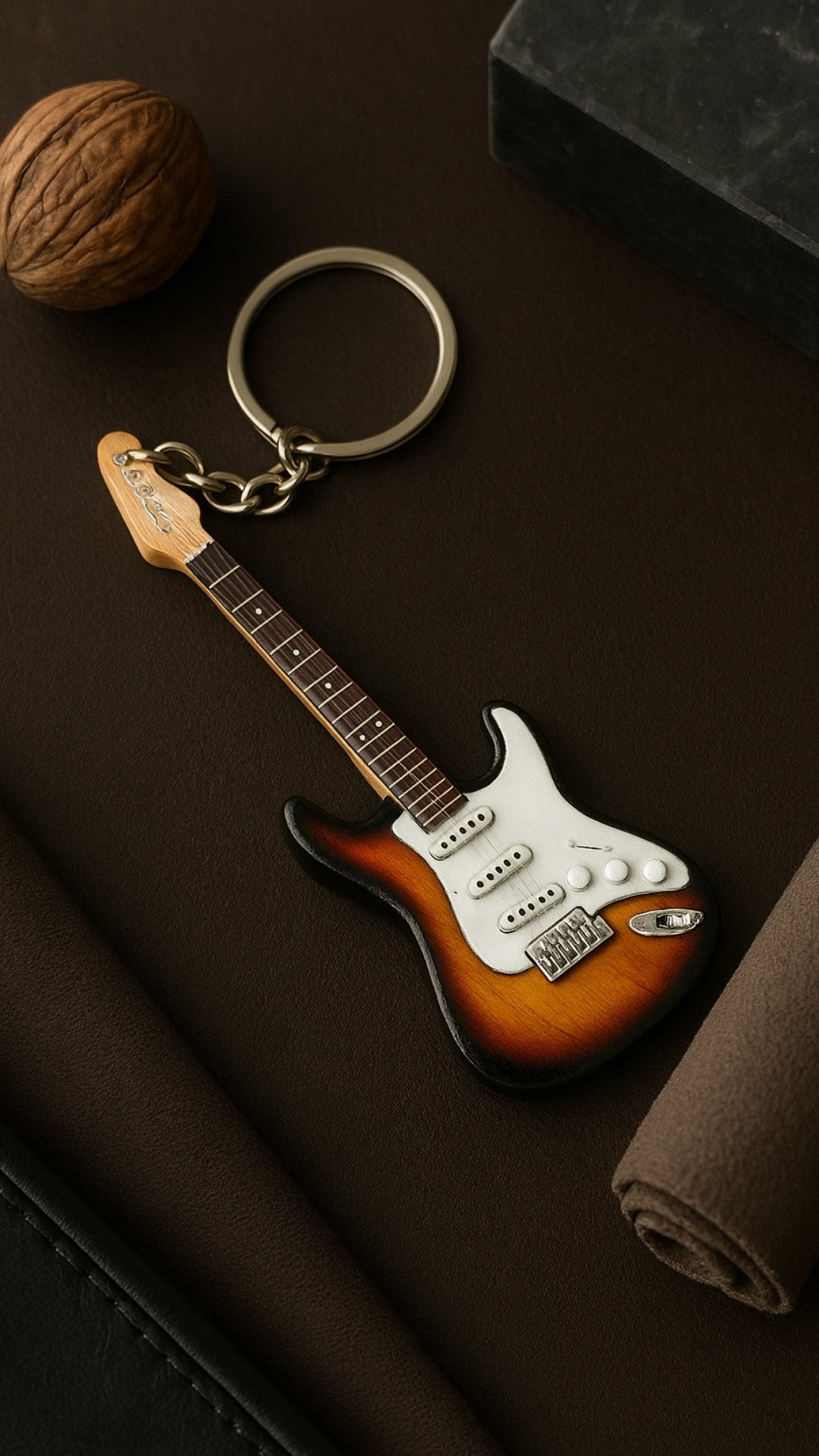 Přívěsek na klíče - kytara J. Hendrix - mahagon - EGK-0320