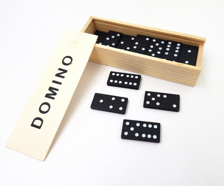 Dominoes in a Wooden Box - 1096116