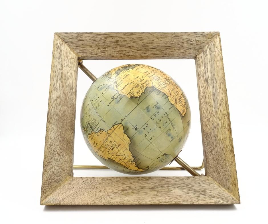 Decorative Globe in a Wooden Frame GLB-40