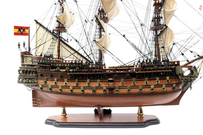 Model plachetnice San Felipe 80cm s možností personalizace gravírováním