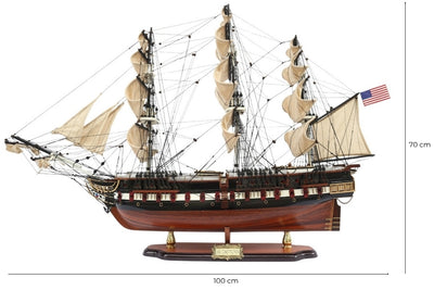Model mare exclusiv al velierului USS Constitution 100cm, cu posibilitate de personalizare prin gravură