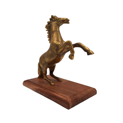 Kůň - hliníková figurka na dřevěném podstavci - NI9537