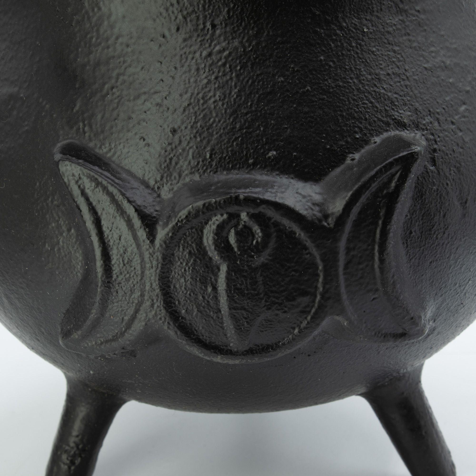 Huge Cast Iron Cauldron with Triple Moon 23x18 cm