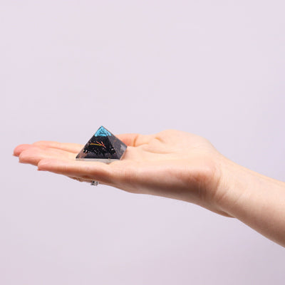 Small Orgonite Pyramid 25mm with Green Gemstones and Copper