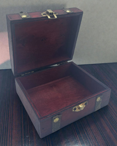 Cufăr de ceai rubiniu – lădiță pătrată brună