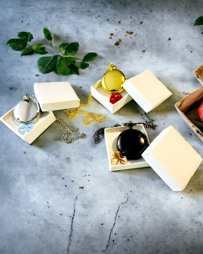 Reloj de Bolsillo Mecánico Clásico con Doble Tapa, Manual, Color Dorado, con grabado