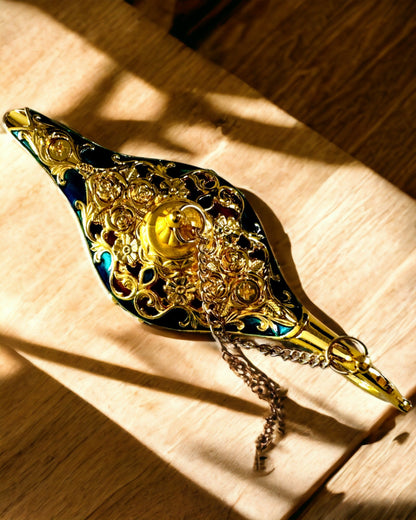 Lampă mică de mână Aladyna - Artizanat artistic din metal pentru decorarea casei, gravură