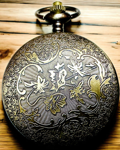 Vintage Style Navigation Compass with Openwork Pattern – Brown-Gold Color