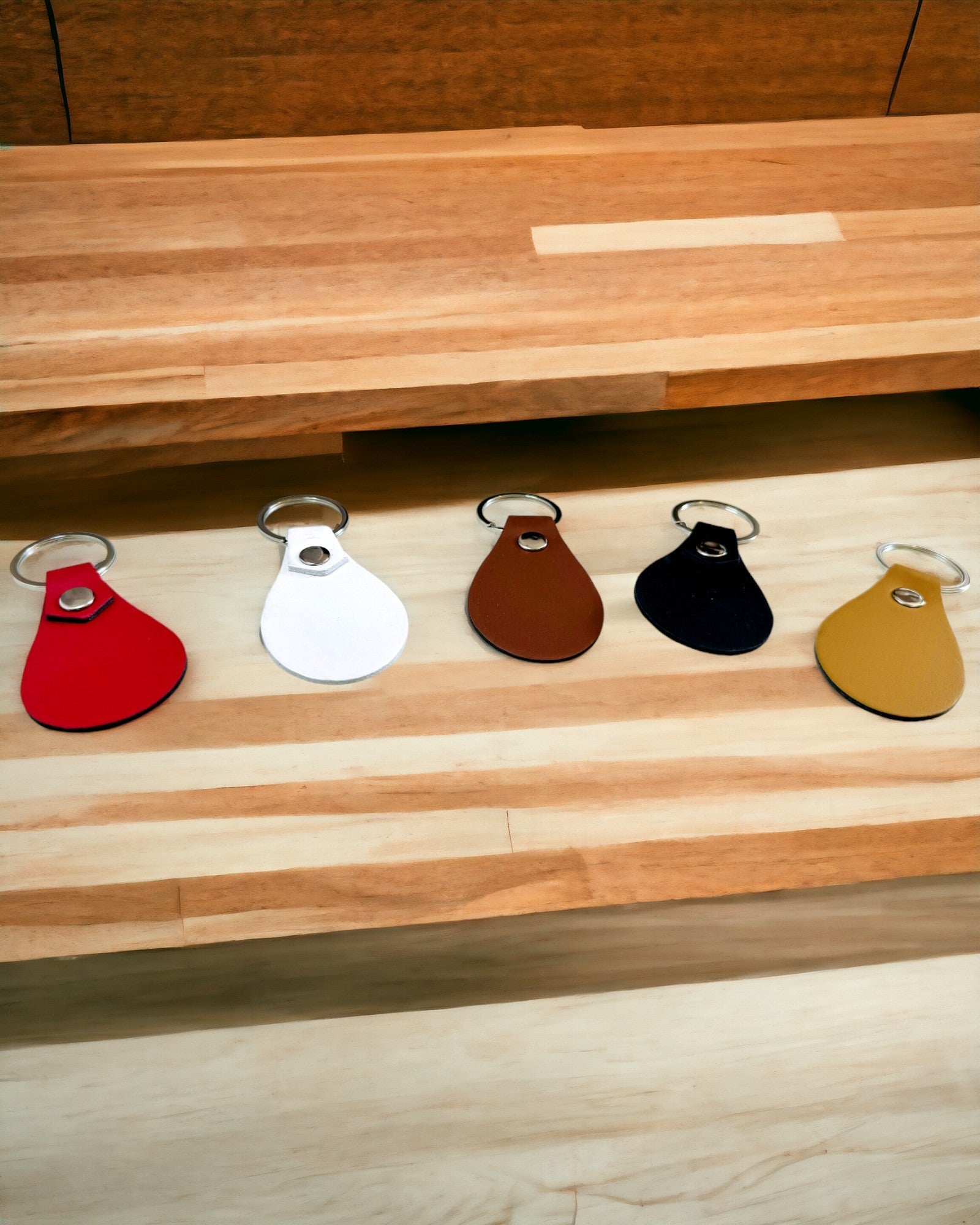 Porta-chaves de Couro PU Personalizável com Gravação - Disponível em 5 Cores