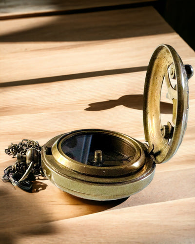 Keliautojo navigacinis kompasas su graviravimu, personalizacija – Indijos amatininkų rankų darbas