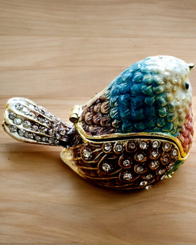 Šareni Vrabac s Graviranjem - Preslatka Skrinja za Blago