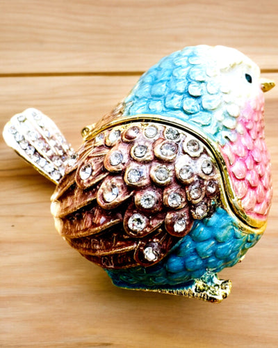 Šareni Vrabac s Graviranjem - Preslatka Skrinja za Blago