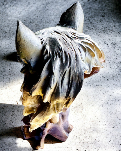 "Wolf Spirit" – Decorative Figurine with Personalization Option via Engraving, Ideal as a Gift