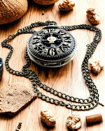 Kabatas pulkstenis "Heritage Timekeeper" Personalizēta dāvana ar gravējumu