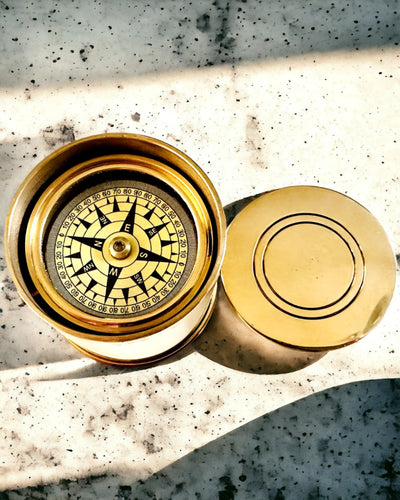 Bússola do Viajante "Tambor do Nascer do Sol" – com possibilidade de personalização por gravação