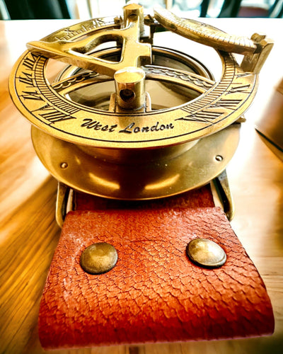 Sundial "Antique Compass", wristwatch with compass, customizable with engraving