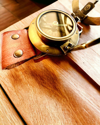Sundial "Antique Compass", wristwatch with compass, customizable with engraving