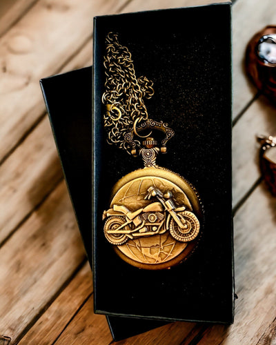 Džepni sat "Motociklistički Elegantan" – Graviranje