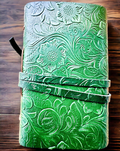 Преміум шкіряний блокнот "Елегантність Природи" - 200 сторінок, 120г, нотатник, скетчбук, 2 кольори на вибір, персоналізація гравіюванням