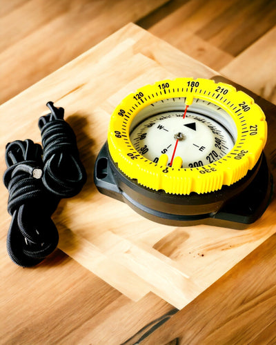 Компас для дайвінгу AquaGuide - водонепроникний компас з люмінесцентною функцією та еластичним ремінцем, можливість персоналізації