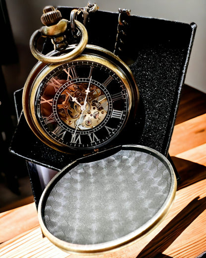Кишеньковий годинник класичний "Vintage Elegance", золотий колір, можливість персоналізації гравіюванням